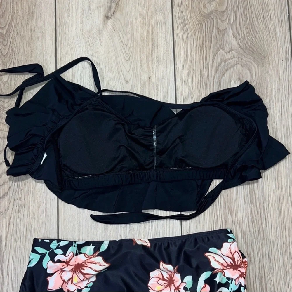 Family Matching Swimsuits - Mommy and Me Swim Suits 2 x Two Piece Swimming Suits - Picture 8 of 14